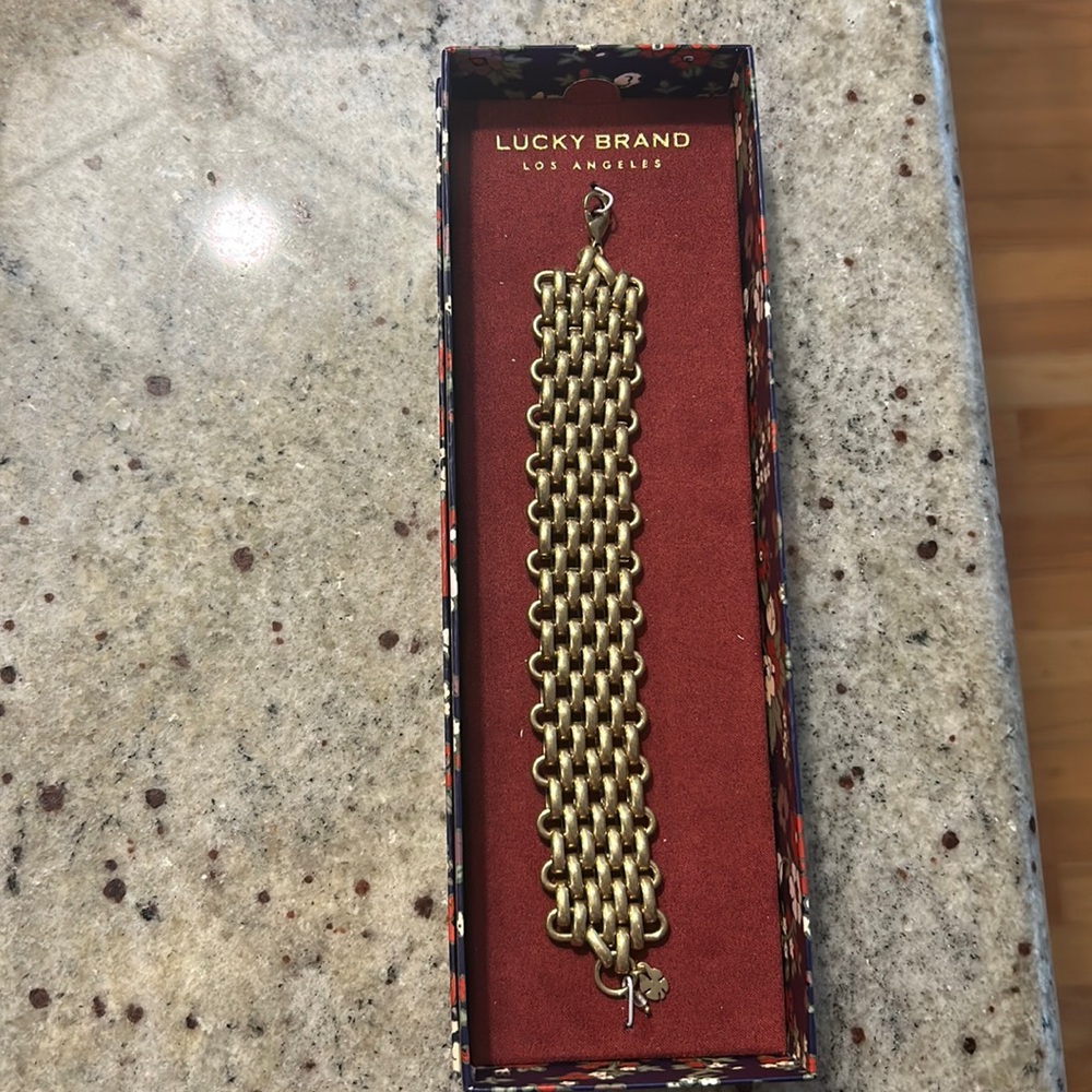 Lucky Brand NWT Bracelet
